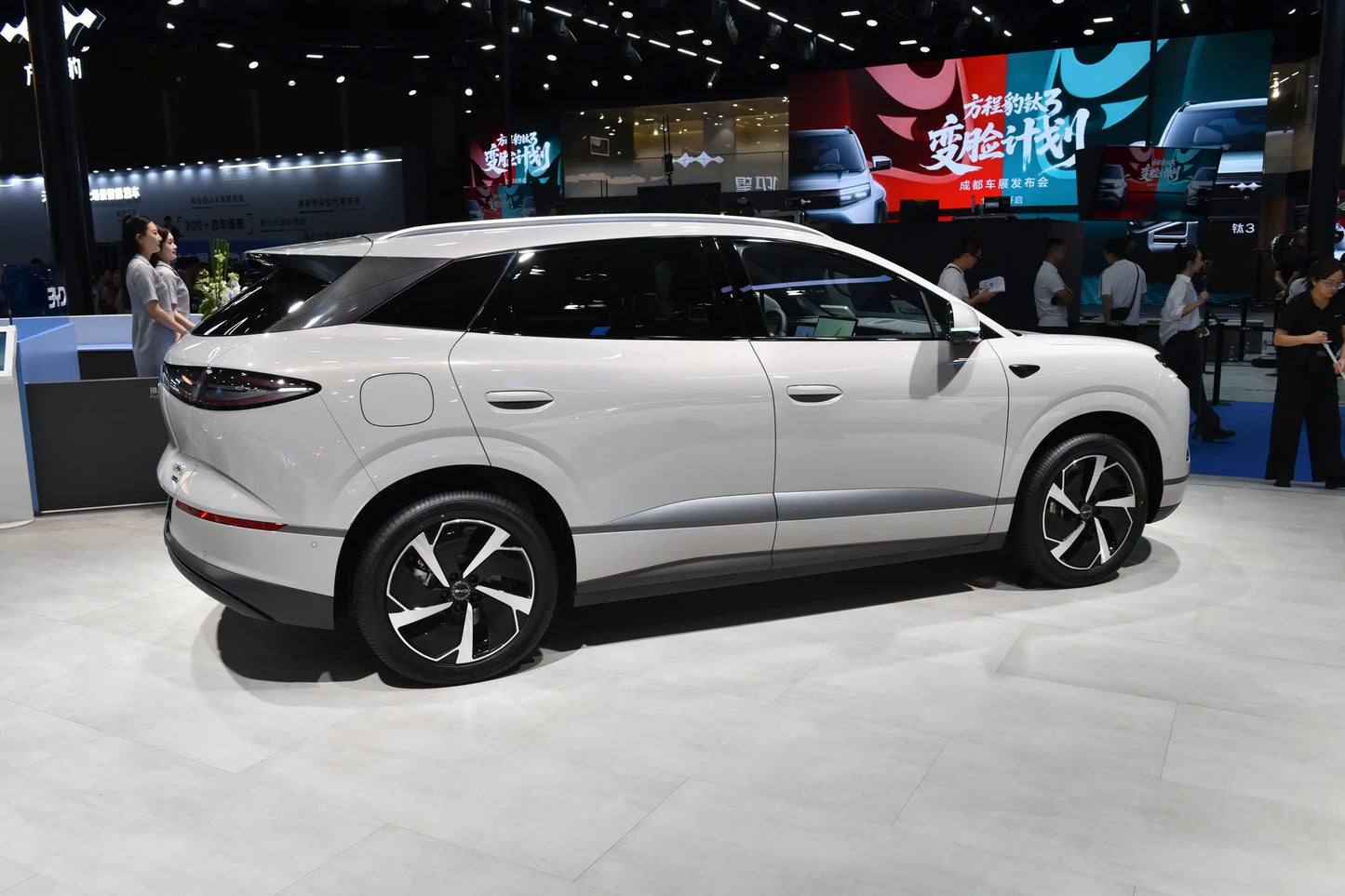 BYD Sea Lion 06 электромобиль