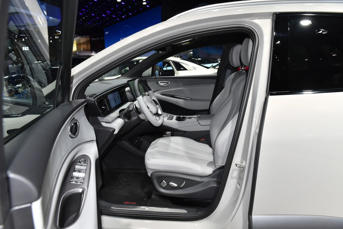 BYD Sea Lion 06 электромобиль