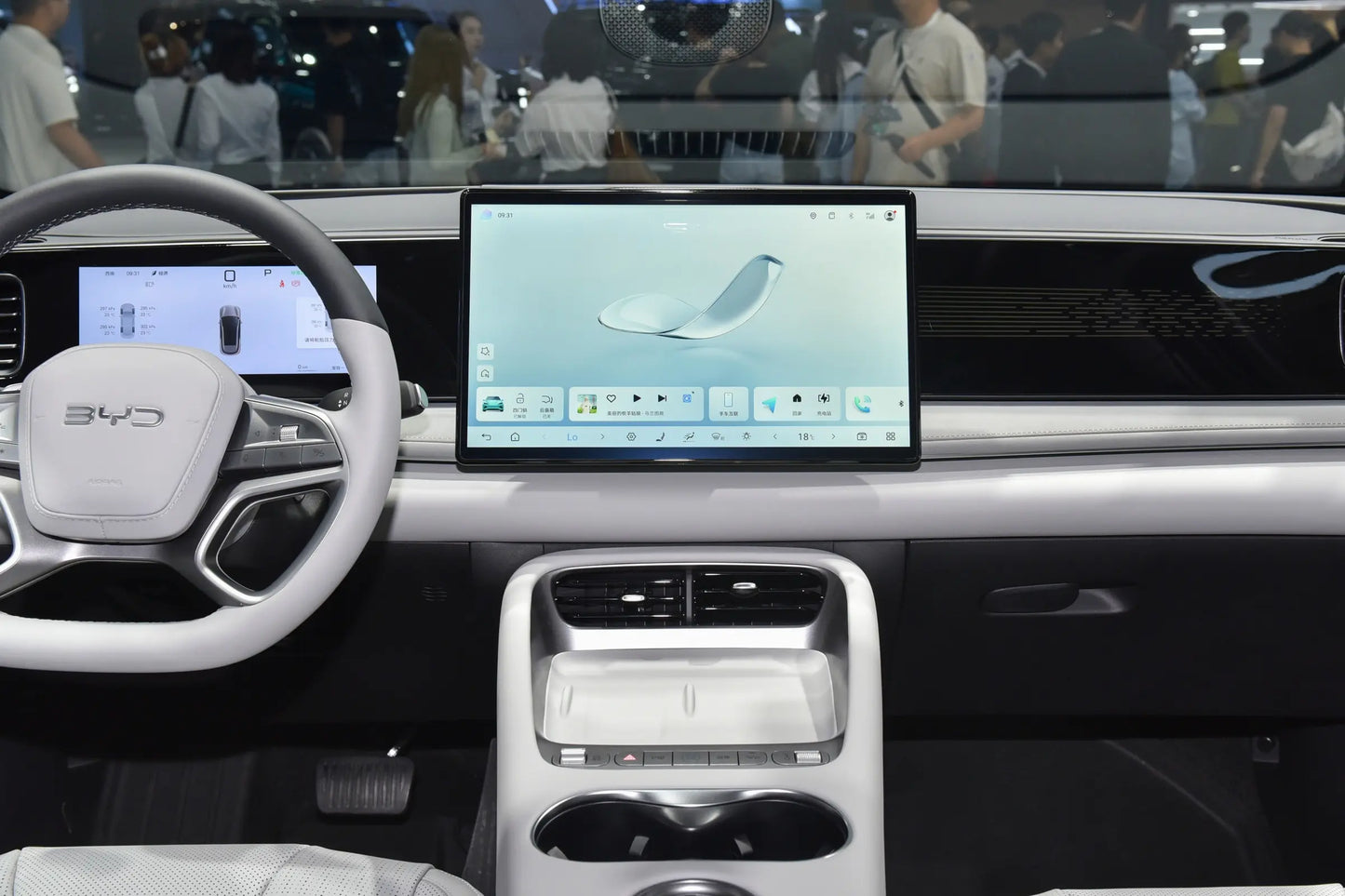 BYD Sea Lion 06 электромобиль